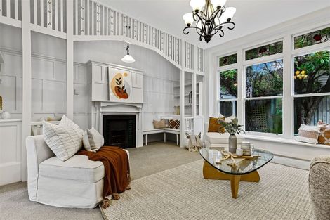 Photo of property in 200 Edgeware Road, Edgeware, Christchurch, 8013