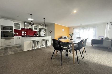 Photo of property in 38 Margaret Shields Avenue, Aotea, Porirua, 5024