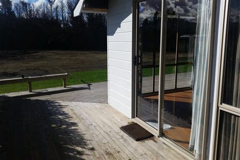 Photo of property in 88 Omaha Flats Road, Tawharanui Peninsula, Warkworth, 0986