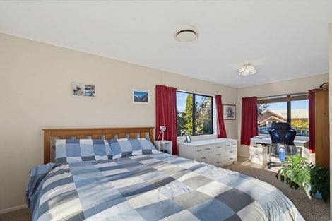 Photo of property in 74 Churchill Drive, Taradale, Napier, 4112