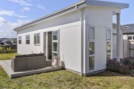 Photo of property in 11 Union Drive, Papamoa, 3118