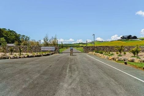 Photo of property in 3 Hurihuri Road, Okura Bush, Silverdale, 0794
