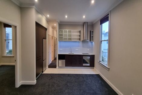 Photo of property in 17 Kensington Street, Te Aro, Wellington, 6011