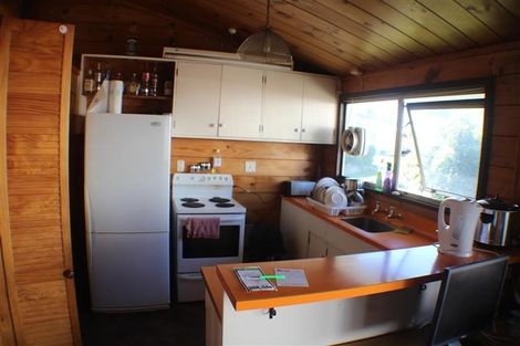 Photo of property in 101 Conclusion Street, Ascot Park, Porirua, 5024