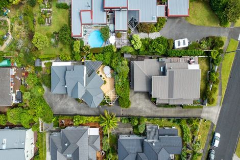 Photo of property in 10a Scarboro Terrace, Murrays Bay, Auckland, 0630