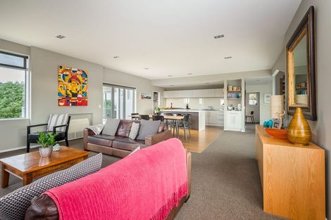 Photo of property in 6 Hadleigh Lane, Westmorland, Christchurch, 8025