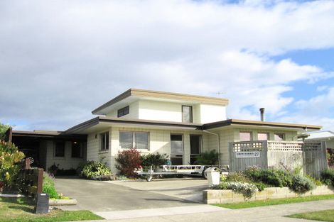 Photo of property in 27 Coventry Avenue, Tamatea, Napier, 4112