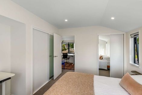 Photo of property in 1/8 Valron Road, Te Atatu South, Auckland, 0602