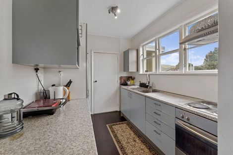 Photo of property in 44 Athlone Crescent, Avalon, Lower Hutt, 5011