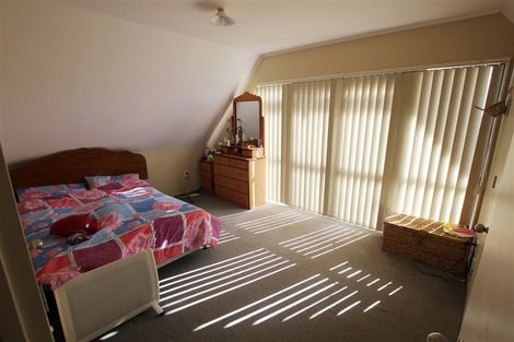 Photo of property in 44 Earnslaw Crescent, Clover Park, Auckland, 2019