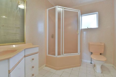 Photo of property in 131 Easther Crescent, Kew, Dunedin, 9012