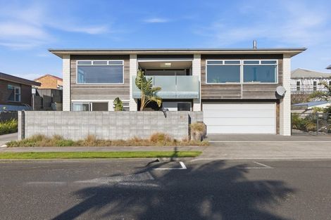 Photo of property in 21 Hine Street, New Plymouth, 4310