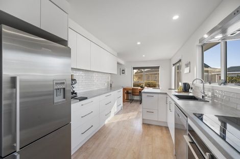 Photo of property in 18 Konini Crescent, Pirimai, Napier, 4112