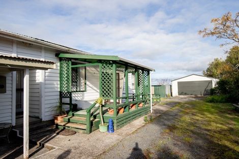 Photo of property in 18 Canal West Road, Waitakaruru, Thames, 3576