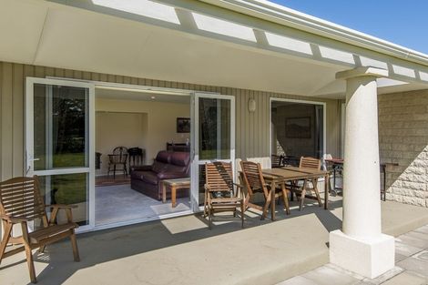 Photo of property in 100 School Road, Yaldhurst, Christchurch, 7676