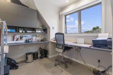 Photo of property in 6 Commodore Court, Gulf Harbour, Whangaparaoa, 0930