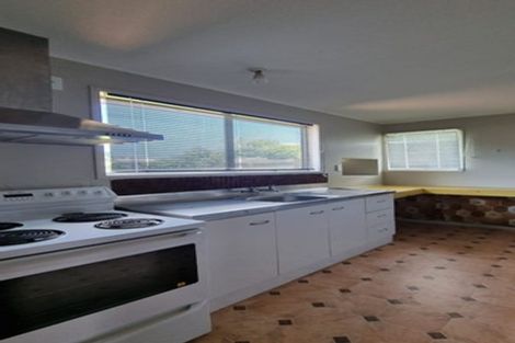 Photo of property in 1/29 Becker Drive, Weymouth, Auckland, 2103