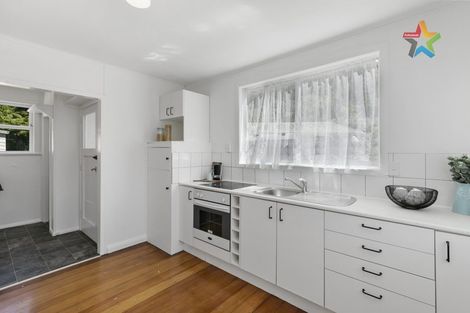 Photo of property in 13 Boyd Grove, Naenae, Lower Hutt, 5011