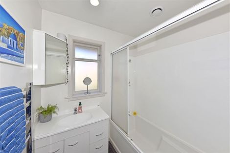 Photo of property in 6 Gregan Crescent, Burnside, Christchurch, 8053