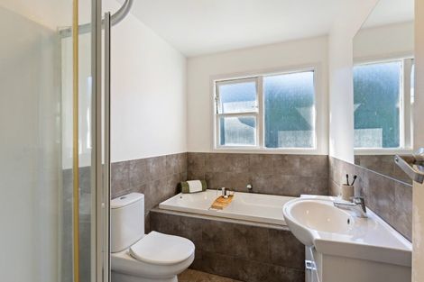 Photo of property in 1 Titoki Road, Raumati Beach, Paraparaumu, 5032