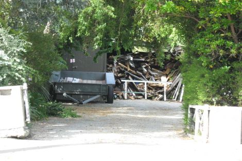 Photo of property in 35 Taupata Street, Redcliffs, Christchurch, 8081