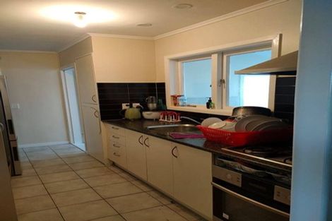 Photo of property in 9a Gloucester Road, Manurewa, Auckland, 2102