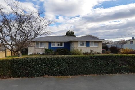 Photo of property in 25 Northland Street, Ranfurly, 9332