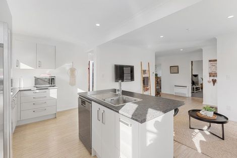 Photo of property in 14 Tararua Street, Trentham, Upper Hutt, 5018