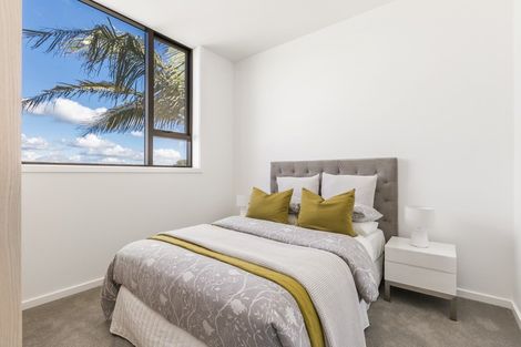 Photo of property in 7/14 Tamariki Avenue, Orewa, 0931