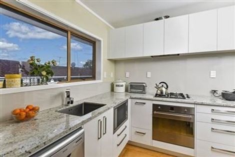 Photo of property in 16b Sydney Street, Hauraki, Auckland, 0622