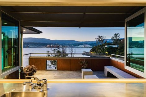 Photo of property in 155 Portobello Road, Vauxhall, Dunedin, 9013