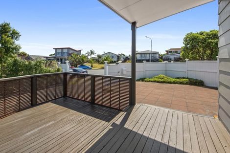 Photo of property in 39 Greenstone Place, Clover Park, Auckland, 2019