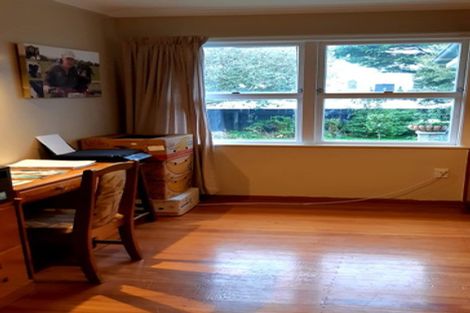 Photo of property in 16 School Road, Clive, 4102