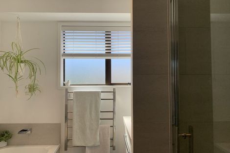 Photo of property in 9 Patrice Place, Massey, Auckland, 0614