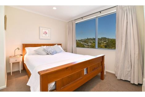 Photo of property in 88a Brian Crescent, Stanmore Bay, Whangaparaoa, 0932