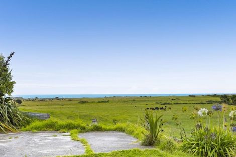 Photo of property in 21 Middlesex Street, Patea, 4520