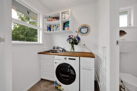 Photo of property in 33 Belair Avenue, Blagdon, New Plymouth, 4310