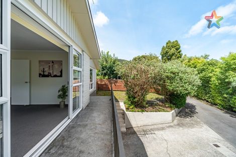 Photo of property in 288 Riverside Drive, Waterloo, Lower Hutt, 5011