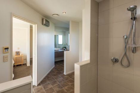 Photo of property in 12 Sandalwood Place, Waimairi Beach, Christchurch, 8083