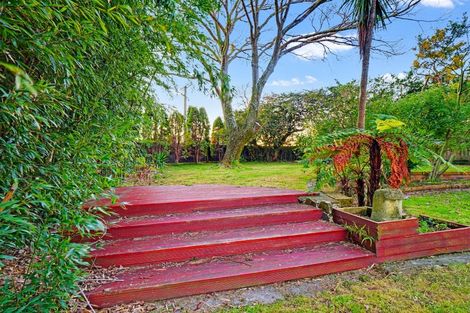 Photo of property in 1 Maxwells Line, Awapuni, Palmerston North, 4412