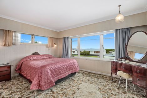 Photo of property in 11 Brick Street, Te Aroha, 3320