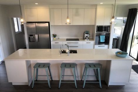 Photo of property in 2b Kaniera Terrace, Cambridge, 3434