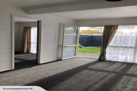 Photo of property in 12b Woodleigh Street, Frankleigh Park, New Plymouth, 4310