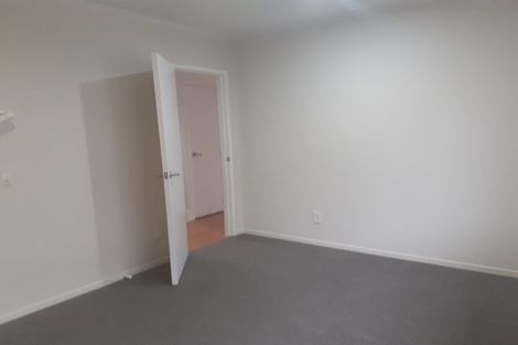 Photo of property in 13 Lewis Road, Pakuranga, Auckland, 2010