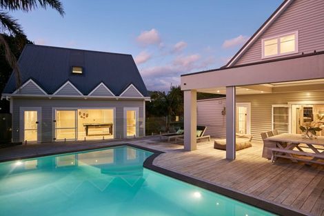 Photo of property in 12 Lysnar Street, Okitu, Gisborne, 4010