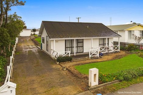 Photo of property in 7 Harris Street, Marton, 4710