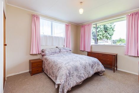 Photo of property in 13 Vera Street, Marton, 4710