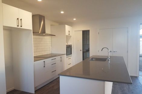 Photo of property in 18 Batty Street, Papamoa Beach, Papamoa, 3118