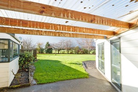 Photo of property in Maddison Apartments, 2/6c Queen Street, Palmerston North, 4410