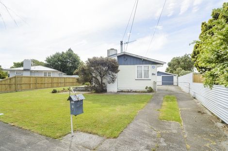 Photo of property in 9 Benmore Avenue, Cloverlea, Palmerston North, 4412